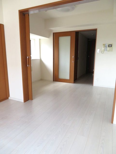 居室・リビング　きれいなお部屋