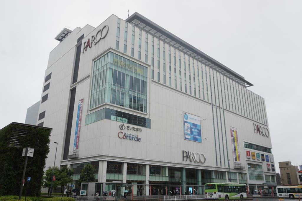 ショッピングセンター　浦和PARCO(浦和パルコ)（ショッピングセンター）まで382m