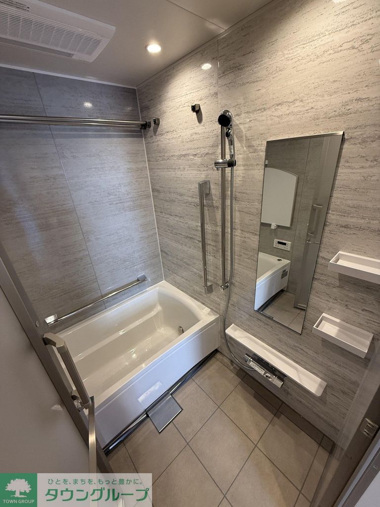 バス・シャワールーム　バルコニー