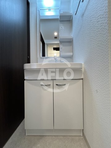 洗面設備　VIVRE福島　独立洗面台