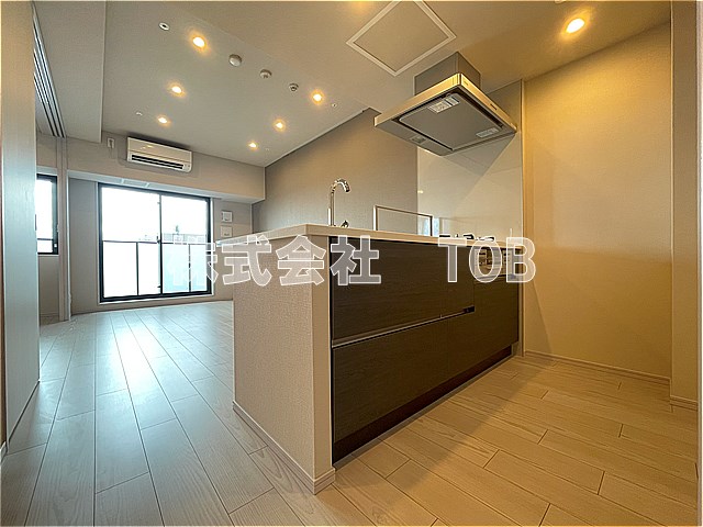 居室・リビング　LDK11.4帖