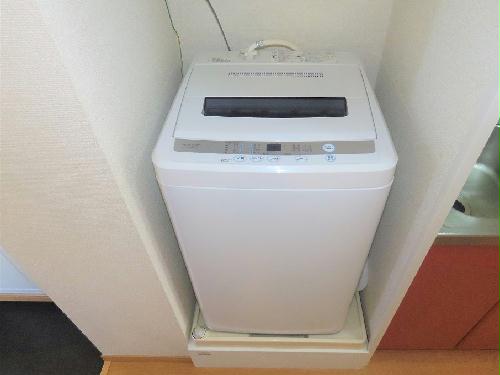 その他設備　洗濯機も付いています