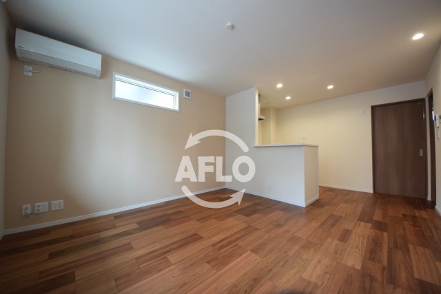 居室・リビング　ルクシェ堂ヶ芝　リビング