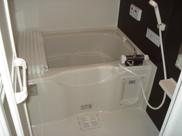 バス・シャワールーム　バス