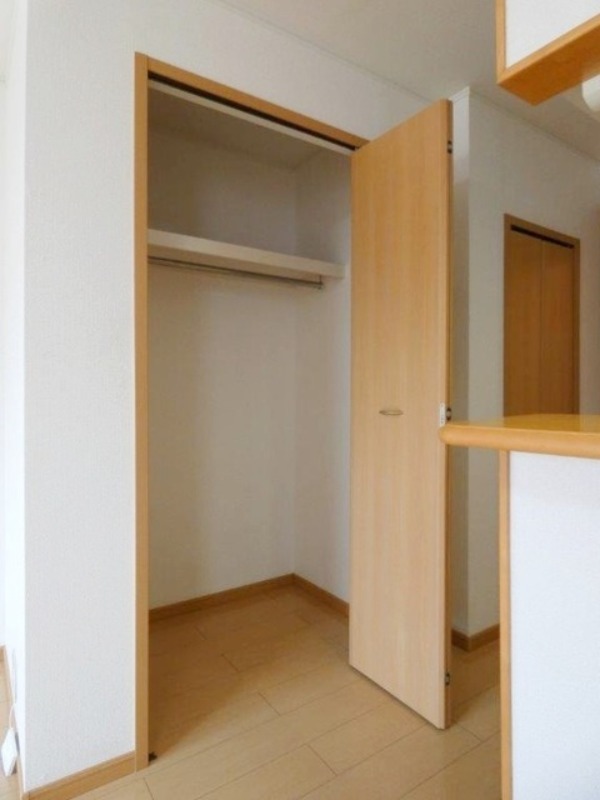 収納　図面と現状に相違がある場合には現状を優先