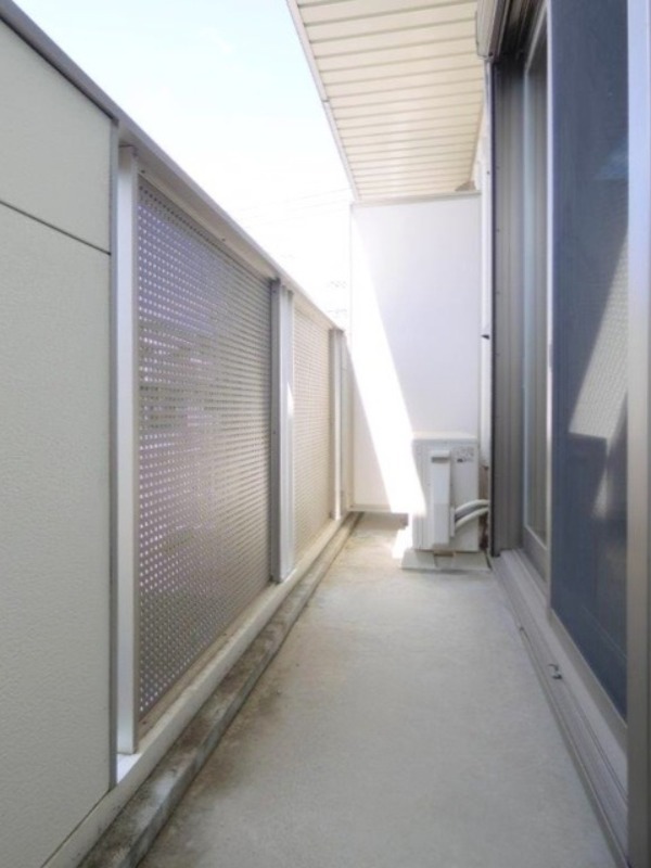 バルコニー　図面と現状に相違がある場合には現状を優先