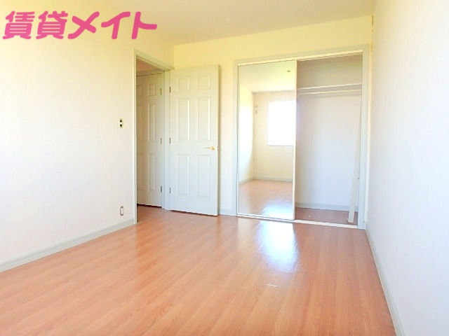 その他部屋・スペース　同型反転タイプのお写真です