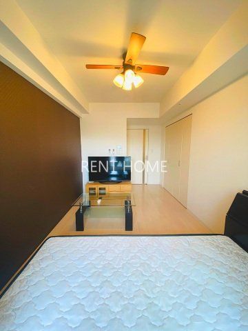 居室・リビング　7.1帖　洋室です。