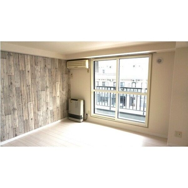 居室・リビング　★すすきの徒歩圏・初期費用3万以下★エアコン・ネット無料付★