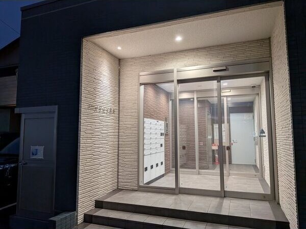 エントランス　★☆LINE24時間対応♪お気軽にお問合せください！☆★