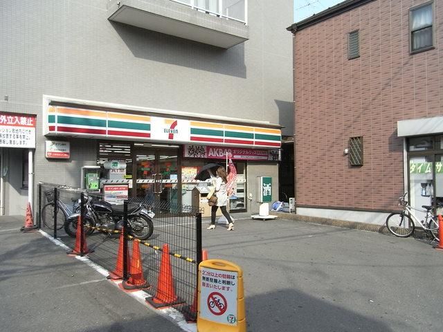 コンビニ　セブンイレブン横浜弘明寺口店（コンビニ）まで684m