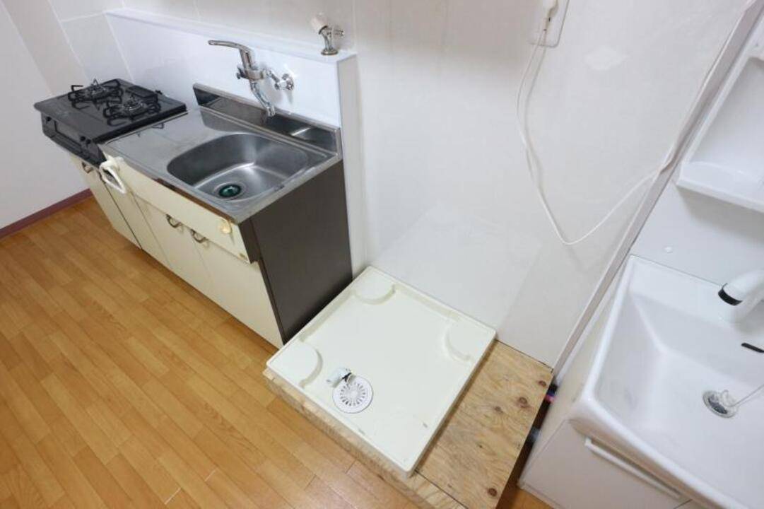 洗面設備　洗濯機置場