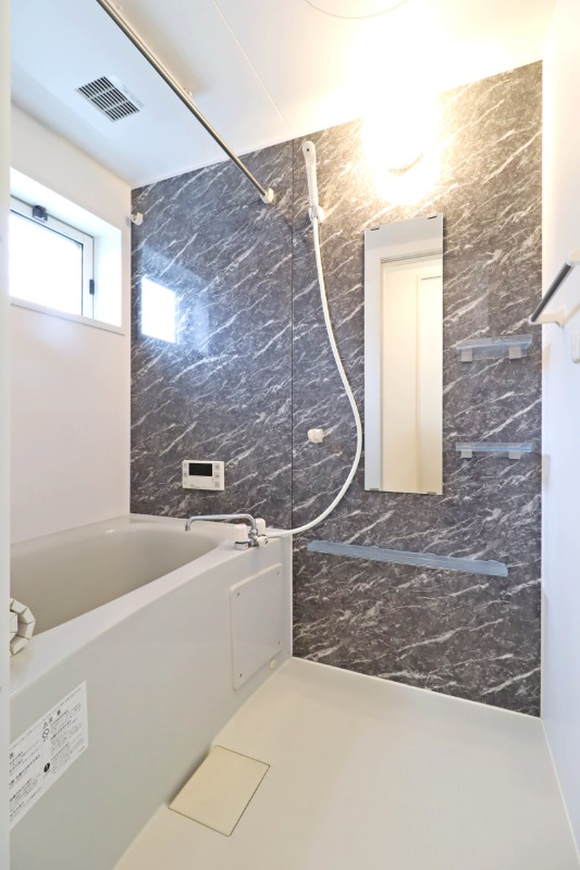 バス・シャワールーム　図面と現状に相違がある場合には現状を優先