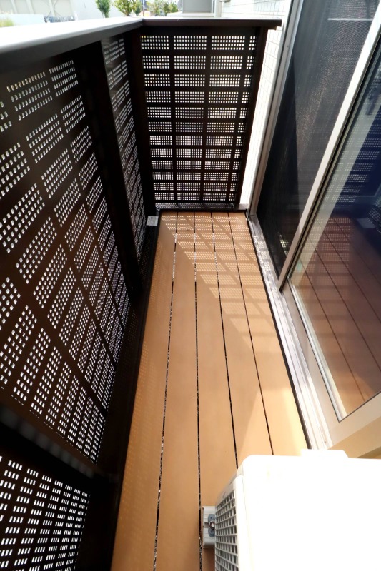 バルコニー　図面と現状に相違がある場合には現状を優先