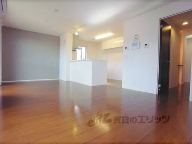 居室・リビング　リビング