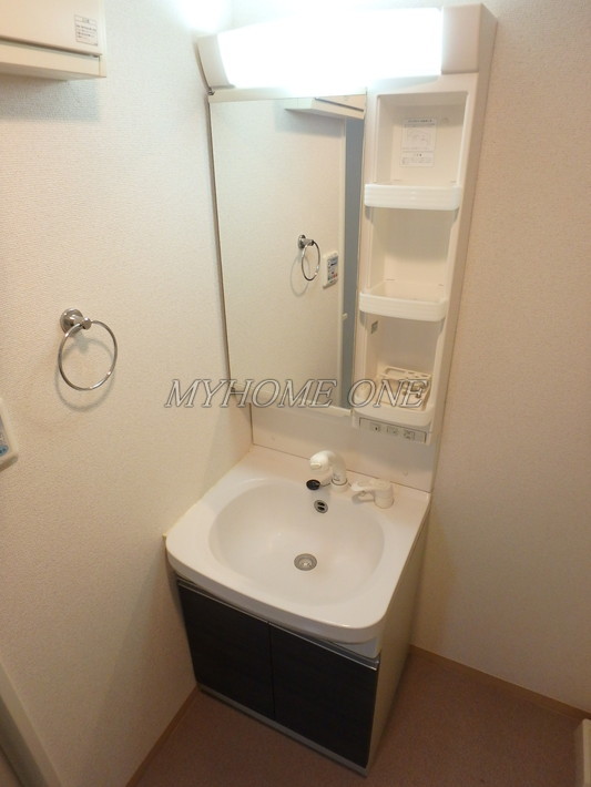 洗面設備　洗髪洗面化粧台