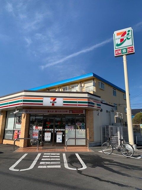 コンビニ　セブンイレブン青梅河辺８丁目店（コンビニ）まで160m