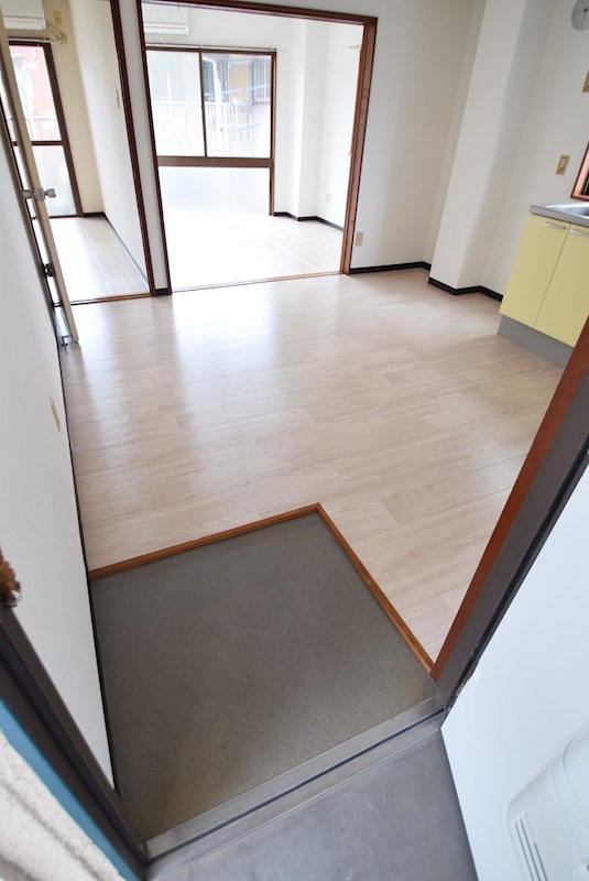 玄関　別室参照