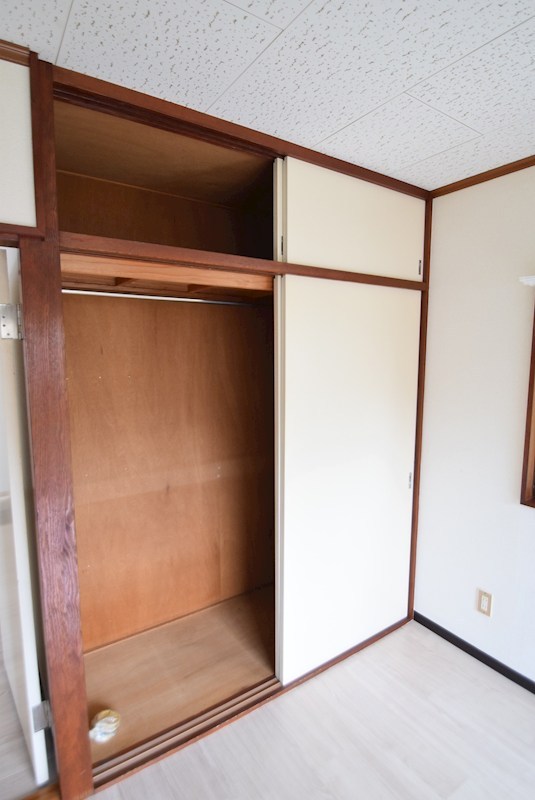 収納　別室参照