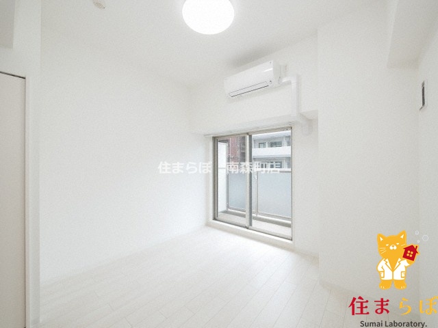 居室・リビング　「“合う暮らし”を、LINEで一緒に描こう。」