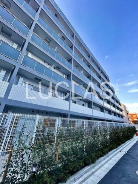 建物外観　『想いの先を照らし出す。』信頼が必要だからこそ、弊社へお任せ