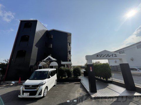 駐車場　外観
