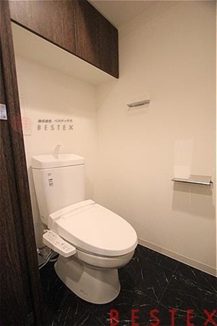 トイレ　※別階の同間取りとなります。