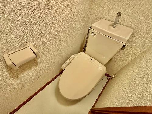 トイレ　設備・仕様は号室により異なる為、現況を優先いたします。