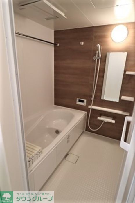 バス・シャワールーム　バス