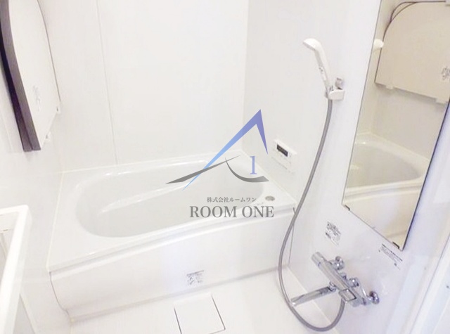 バス・シャワールーム　お風呂です。