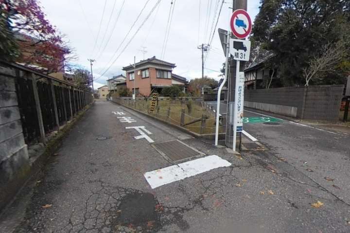 その他　側面道路（その他）まで0m