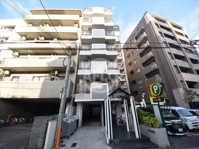 建物外観　リベラルパレス桂　外観