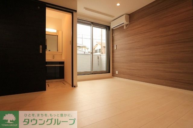 居室・リビング　同社施工事例参考写真となります。