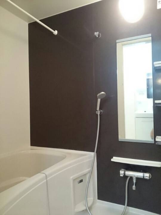 バス・シャワールーム　浴室