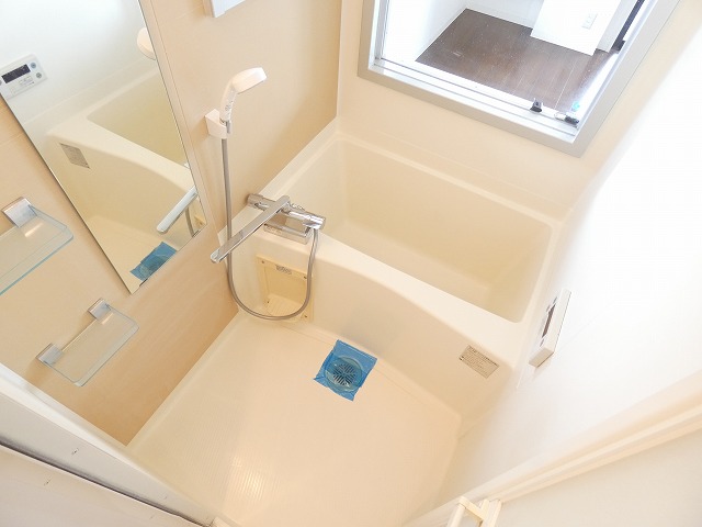 バス・シャワールーム　※別部屋の参考写真です。