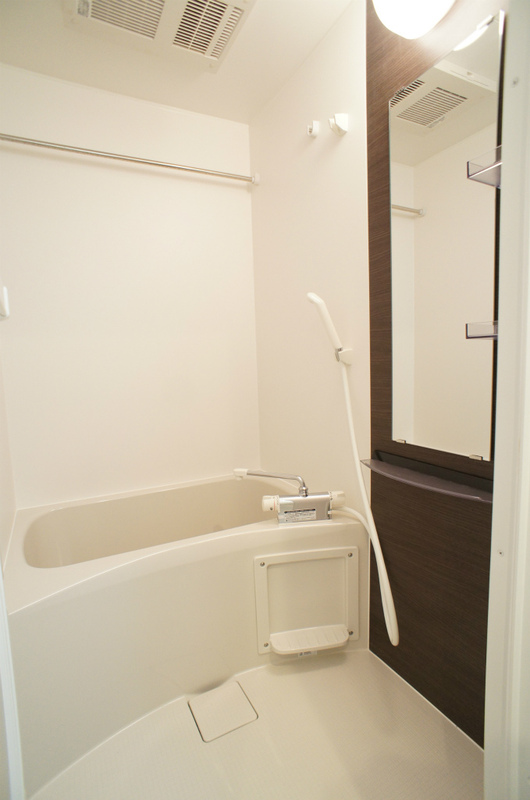 バス・シャワールーム　※他部屋参考写真