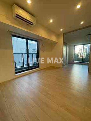 居室・リビング　別号室参考写真