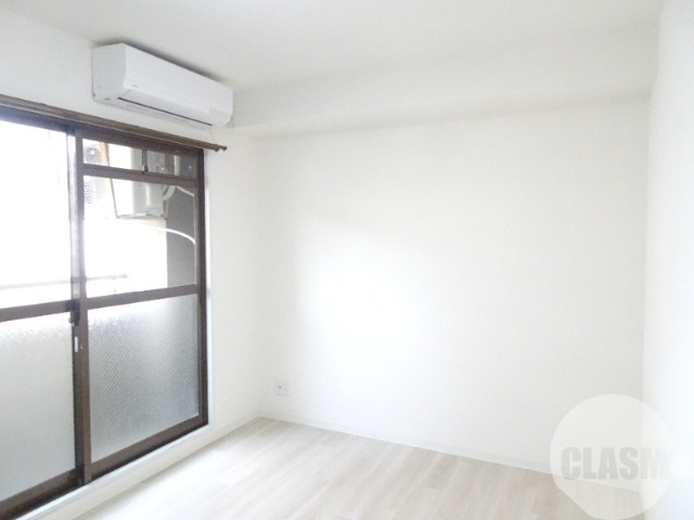 居室・リビング　明るいお部屋です♪