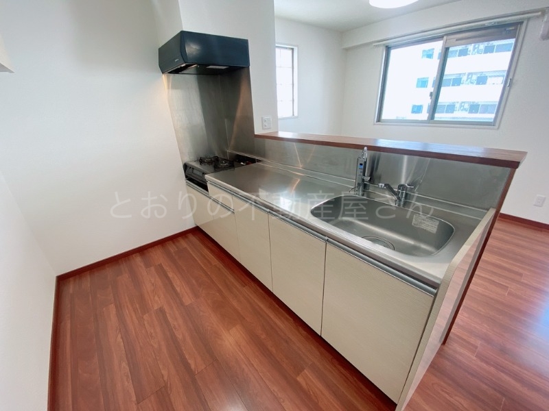 キッチン　キッチンスペース