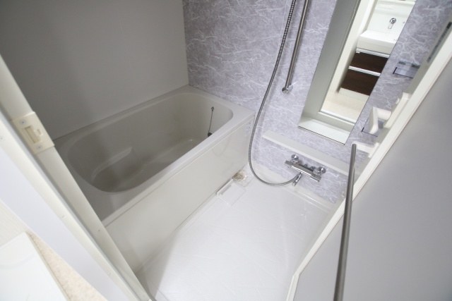 バス・シャワールーム　※別室の参考写真の為、現況優先です。