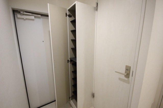 玄関　シューズボックス付きの玄関です★