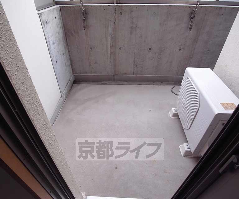 バルコニー　広さと奥行きもたっぷりあります。