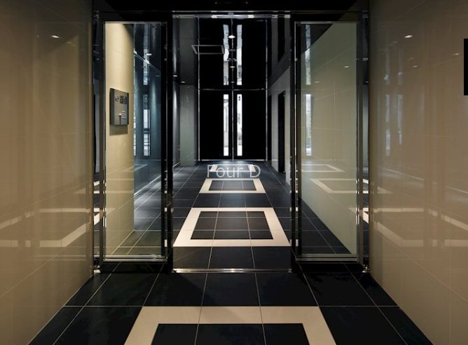 ロビー　★見学予約受付中★