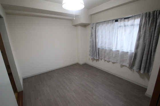 居室・リビング　※別部屋の写真です