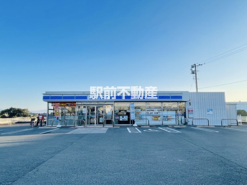 コンビニ　ローソン　大川一木店（コンビニ）まで900m