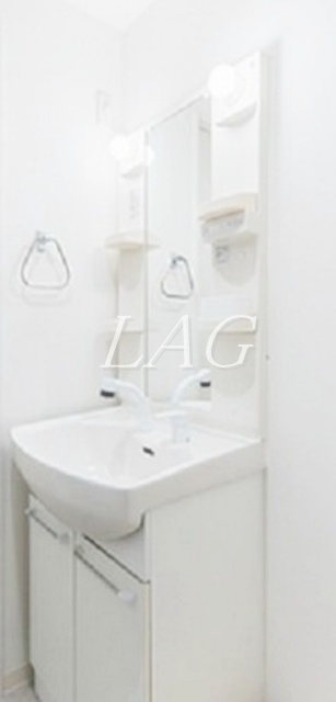 洗面設備　洗面台です。