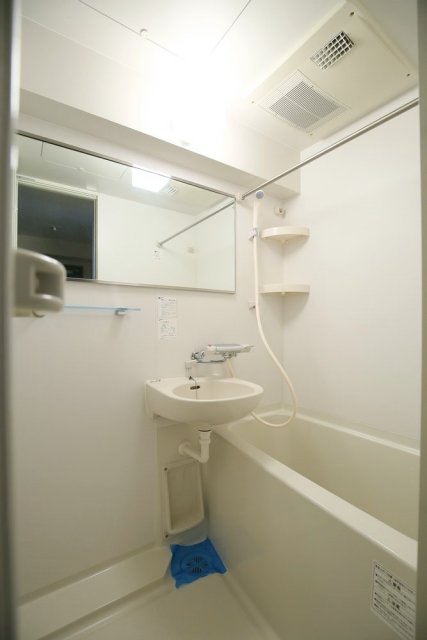 バス・シャワールーム　日々の暮らしに欠かせないお風呂です