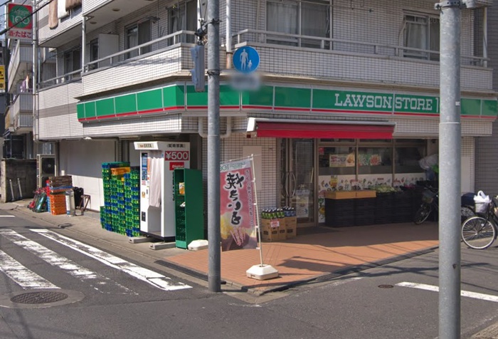 コンビニ　100円ローソン（コンビニ）まで88m