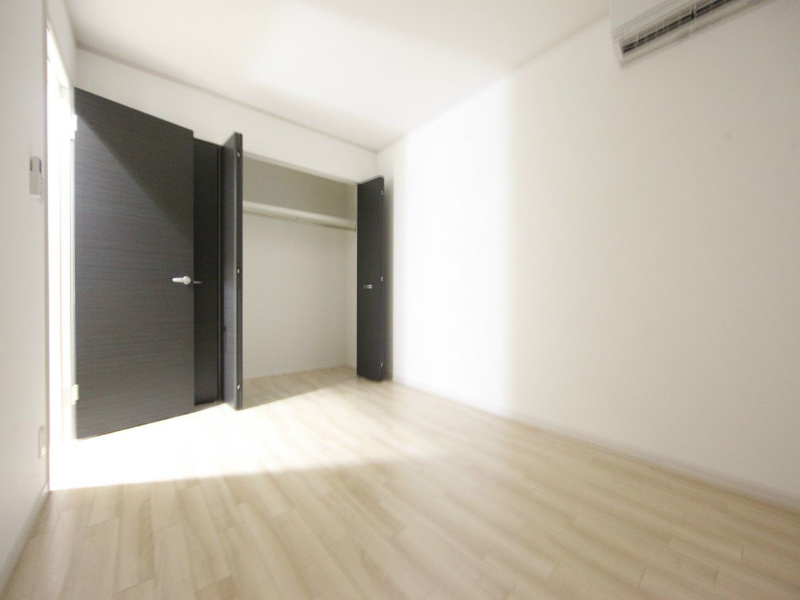 その他部屋・スペース　洋室6帖　クローゼット（収納充実してます）エアコン付