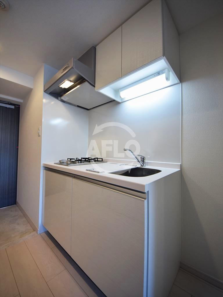 キッチン　レオンコンフォート難波リオ　2口ガスシステムキッチン